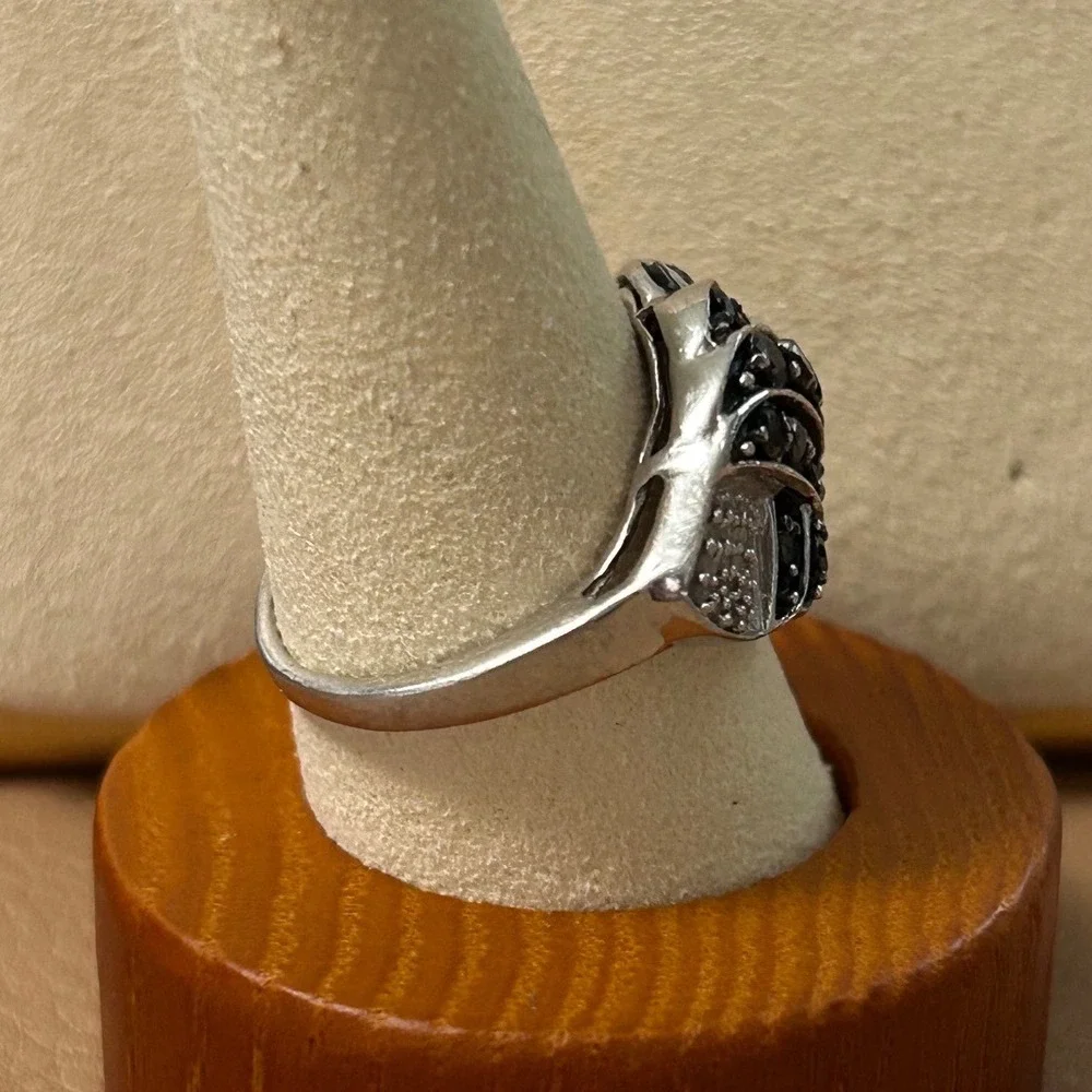 Sterling Silver 925 Black and White Stone Woven Lattice Statement Ring Size 7.25